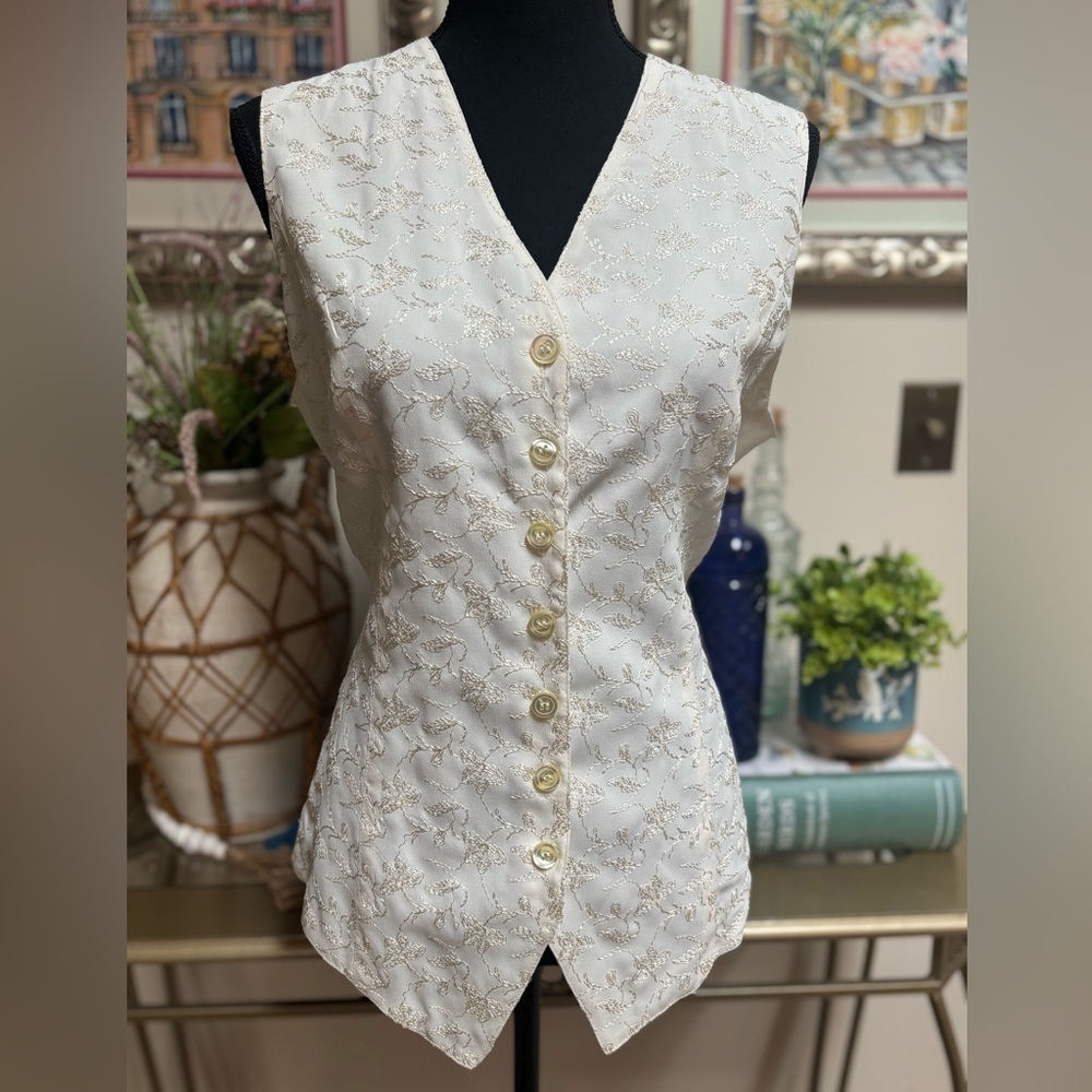 VINTAGE CIIFFORD & WILLIS CREAM VEST TAILORED V-NECK GOLD FLORAL EMBROIDERY TOP - Picture 3 of 6